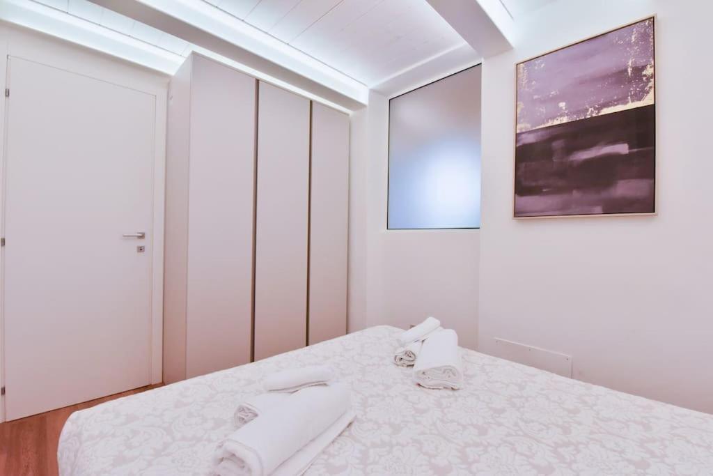 Loft 21 - Lussuoso Ed Elegante A Due Passi Dal Mare Apartment Finale Ligure Ngoại thất bức ảnh