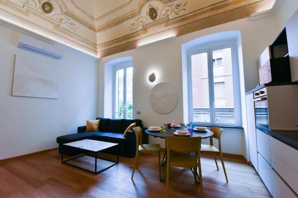 Loft 21 - Lussuoso Ed Elegante A Due Passi Dal Mare Apartment Finale Ligure Ngoại thất bức ảnh